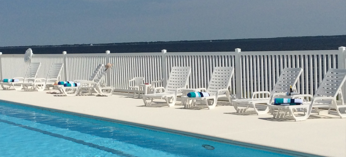 Outdoor pool at Mulberry Hill